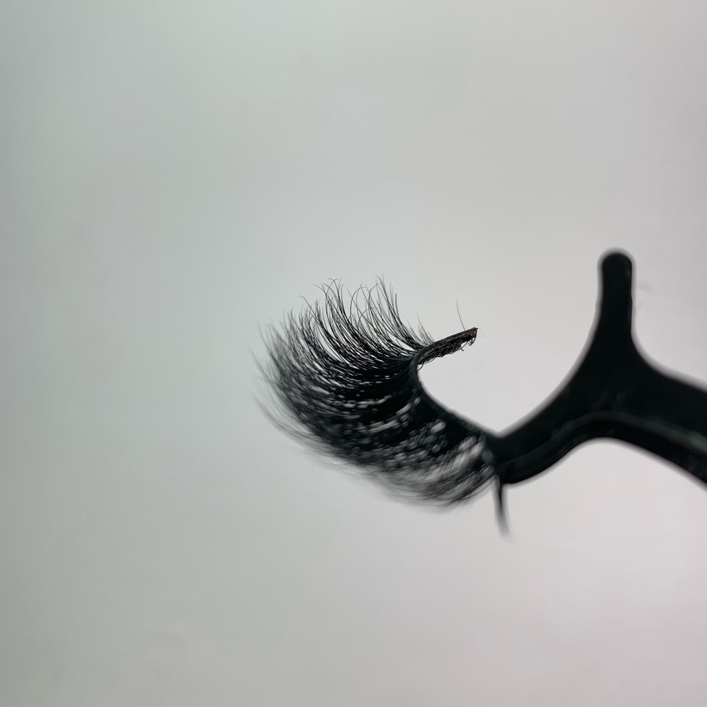 3D Mink lashes Voluptuous - Picture 4 of 7